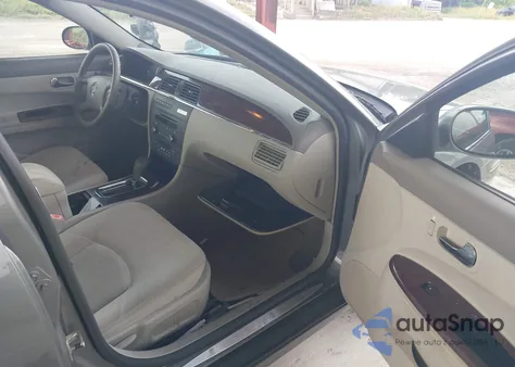 2008 Buick Lacrosse Cx z USA, uszkodzony, nr VIN 2G4WC582681203653